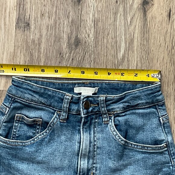 H&M Denium Jean Shorts Blue Stretch Size 4 - Picture 6 of 6